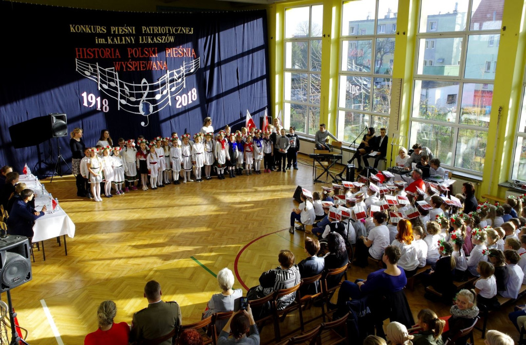 Historia Polski pieśnią wyśpiewana