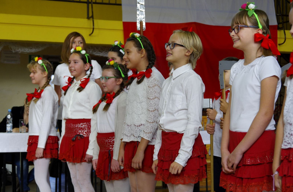 Historia Polski pieśnią wyśpiewana