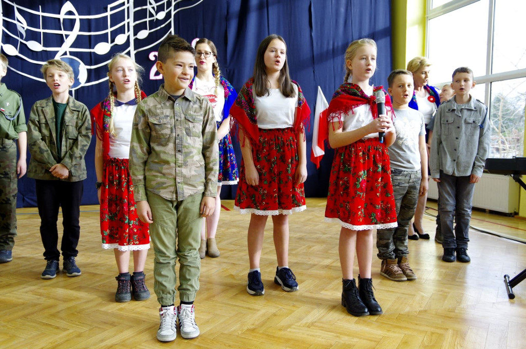 Historia Polski pieśnią wyśpiewana