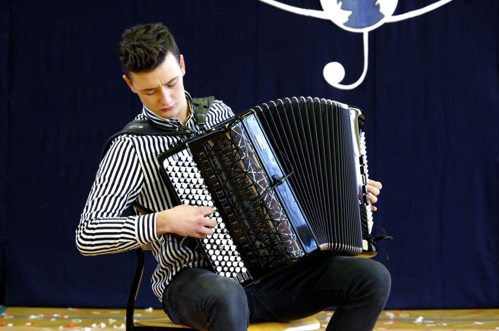 Historia Polski pieśnią wyśpiewana