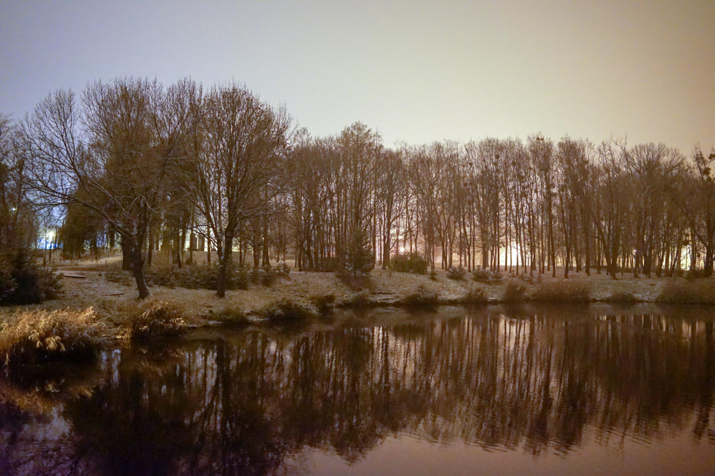 Pierwszy śnieg w Grodkowie [fotorelacja]