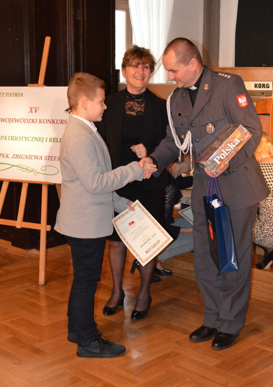 Wiara i Ojczyzna - Wojewódzki Konkurs Poezji Patriotycznej i Religijnej 