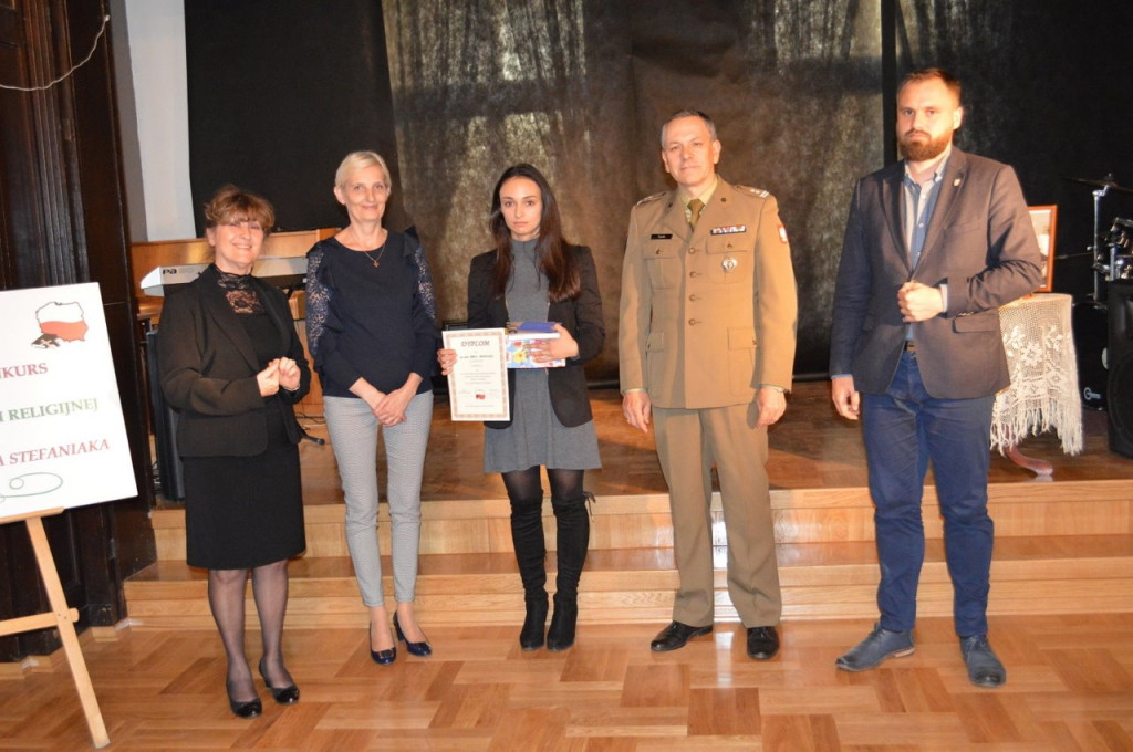 Wiara i Ojczyzna - Wojewódzki Konkurs Poezji Patriotycznej i Religijnej 