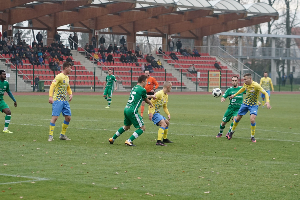 Stal Brzeg przegrała z liderem