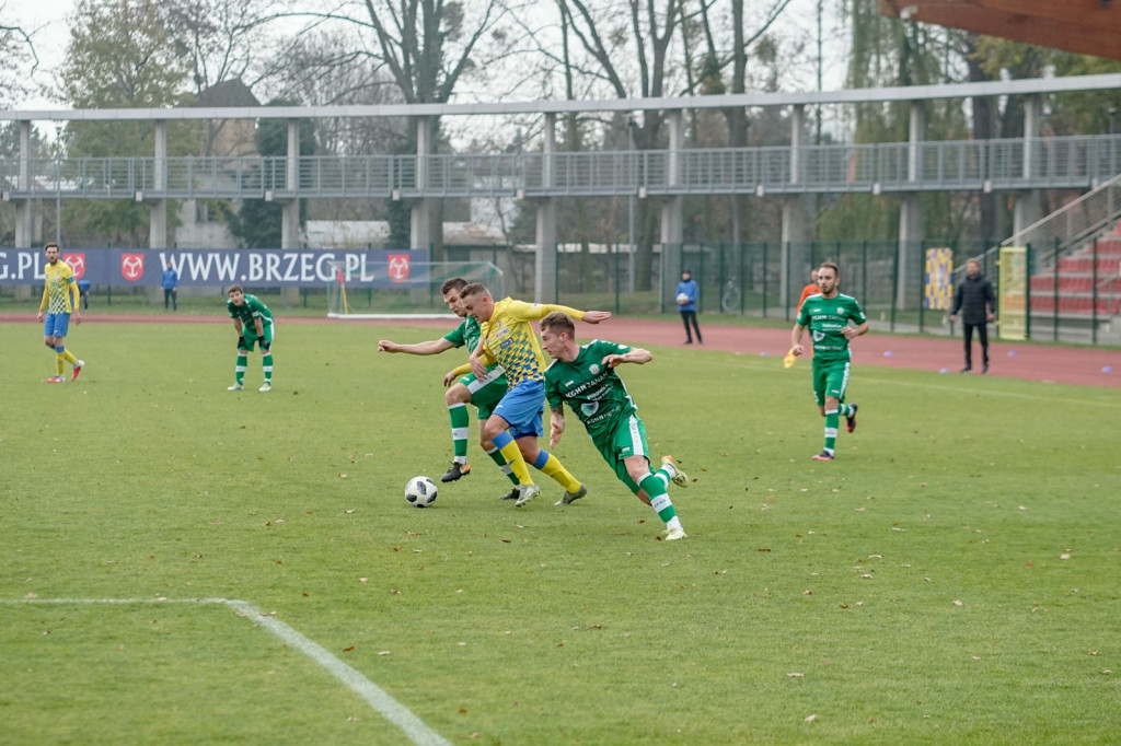 Stal Brzeg przegrała z liderem