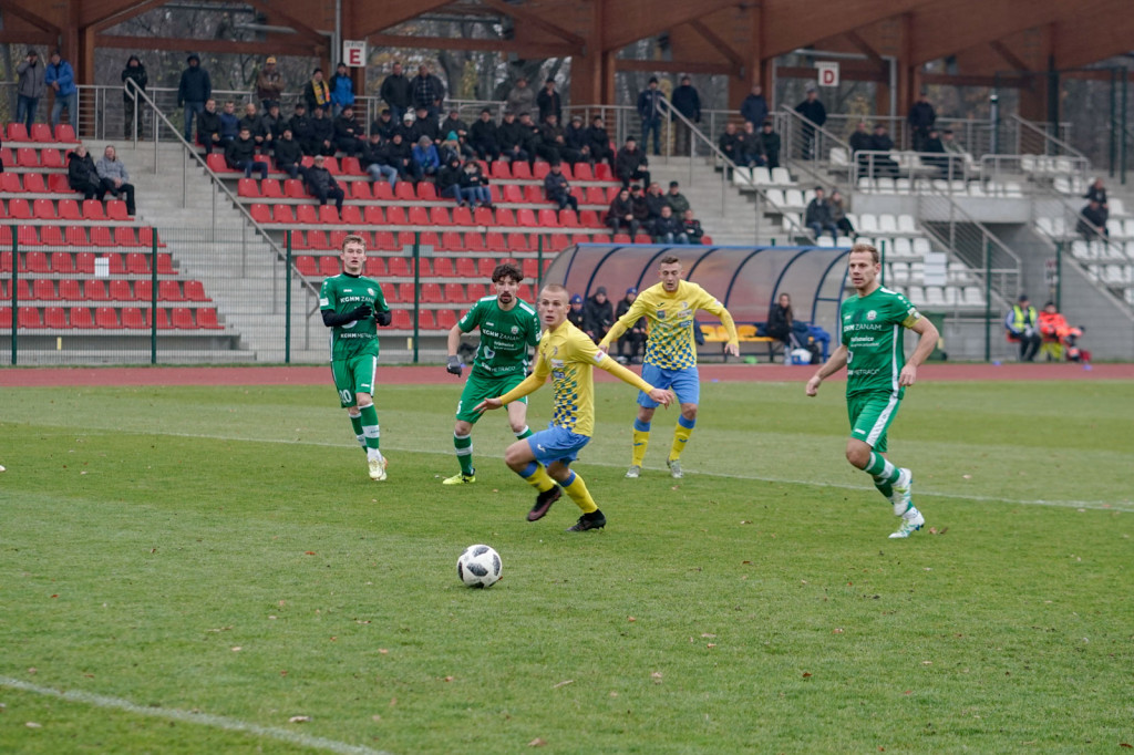 Stal Brzeg przegrała z liderem