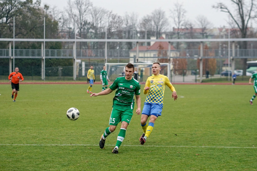 Stal Brzeg przegrała z liderem