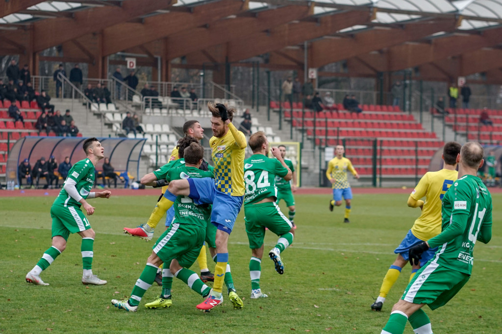 Stal Brzeg przegrała z liderem