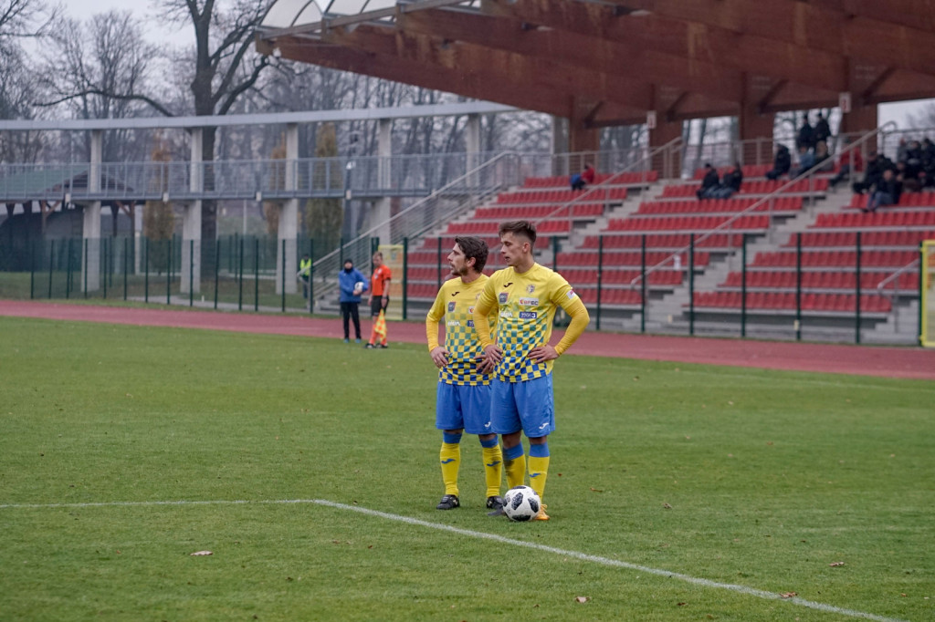 Stal Brzeg przegrała z liderem