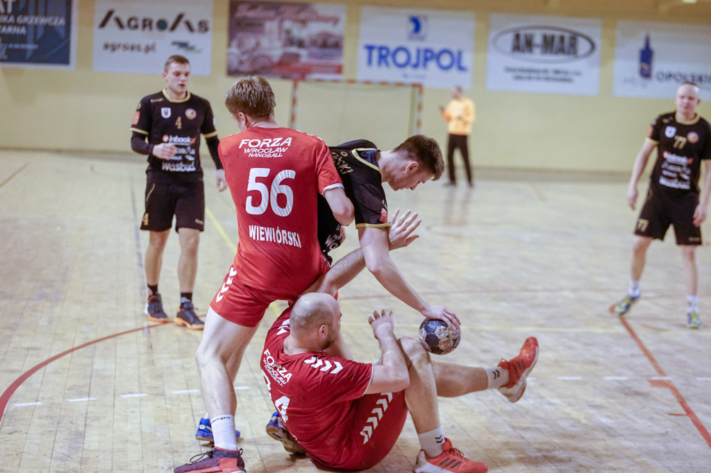 Forza za Silna dla Olimpu. Kolejna porażka grodkowian