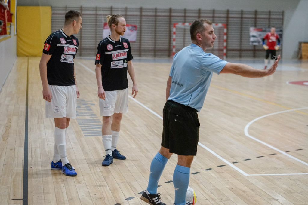 Ważna wygrana Gredaru. Awans brzeżan w tabeli ligowej