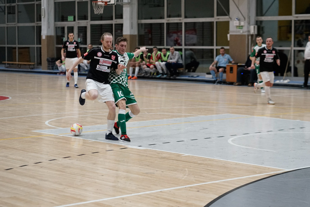 Ważna wygrana Gredaru. Awans brzeżan w tabeli ligowej