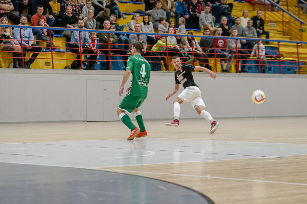 Ważna wygrana Gredaru. Awans brzeżan w tabeli ligowej