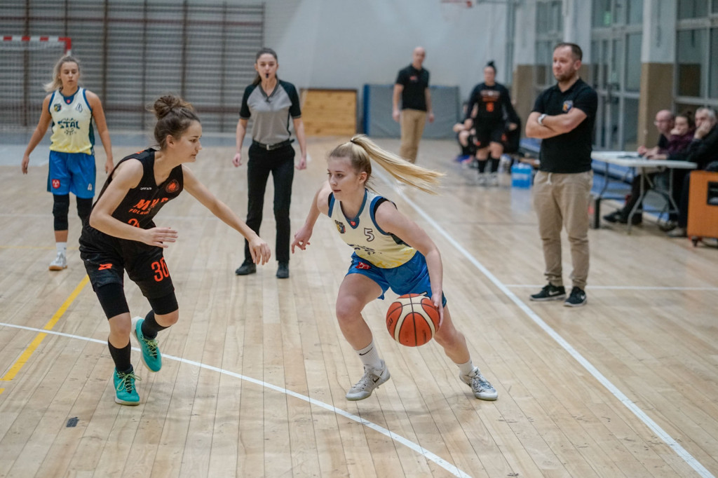 KSK Stal Brzeg przegrywa z MKS Polkowice