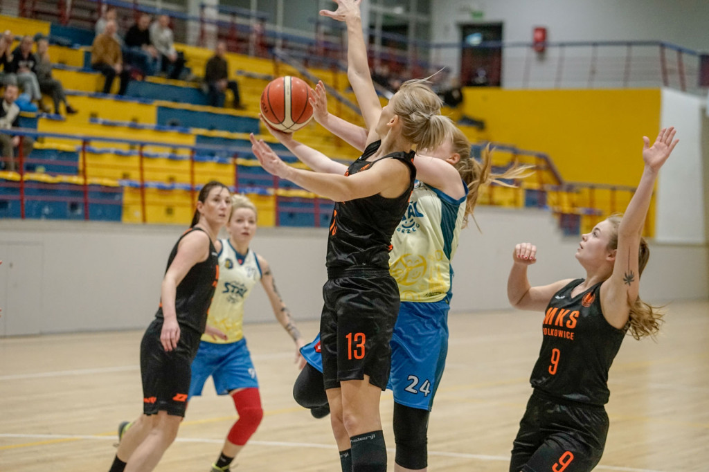 KSK Stal Brzeg przegrywa z MKS Polkowice