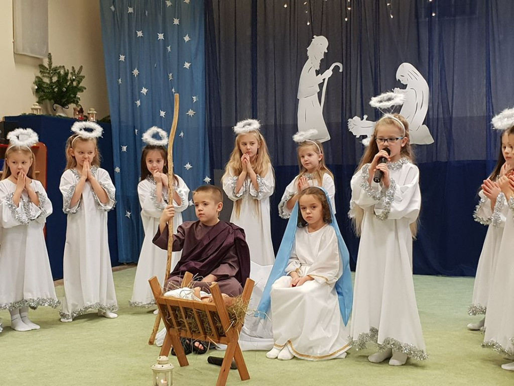 Jasełka w Przedszkolu Publicznym nr 8 w Brzegu