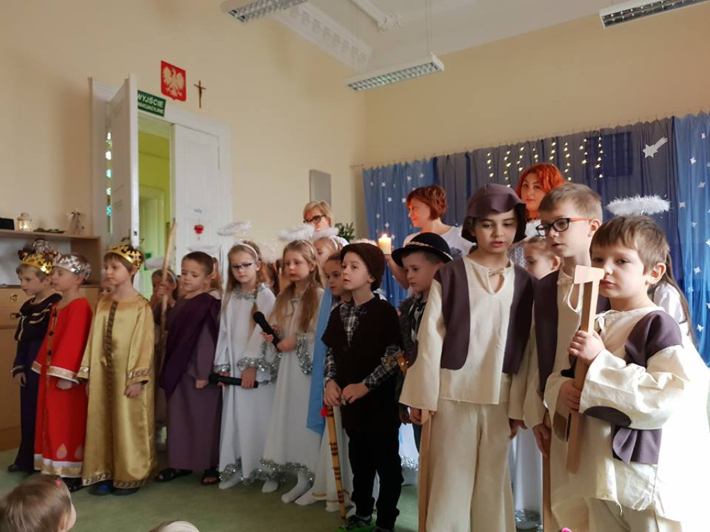 Jasełka w Przedszkolu Publicznym nr 8 w Brzegu