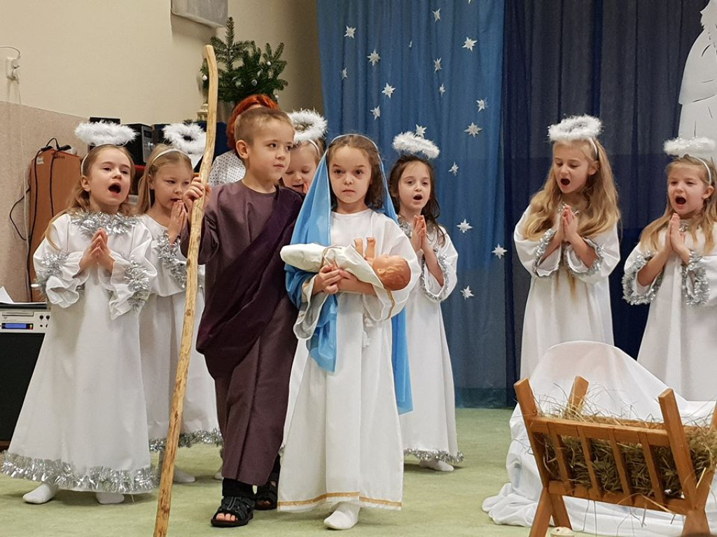 Jasełka w Przedszkolu Publicznym nr 8 w Brzegu