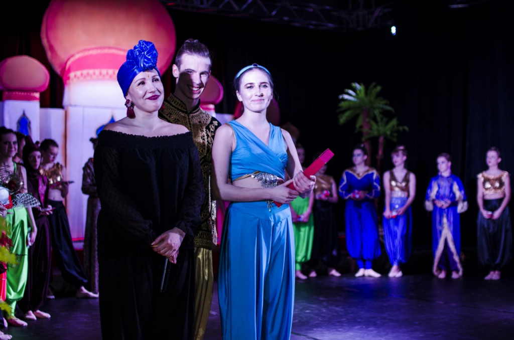 10 - lecie powstania Gminnej Biblioteki Publicznej w Skarbimierzu. Premiera musicalu 