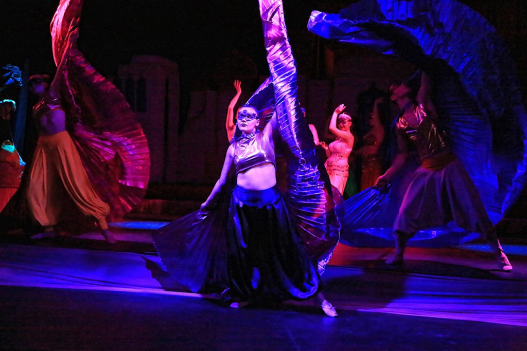 10 - lecie powstania Gminnej Biblioteki Publicznej w Skarbimierzu. Premiera musicalu 