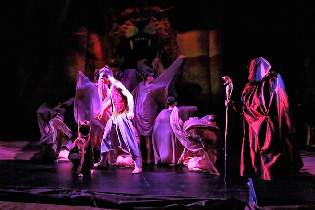 10 - lecie powstania Gminnej Biblioteki Publicznej w Skarbimierzu. Premiera musicalu 