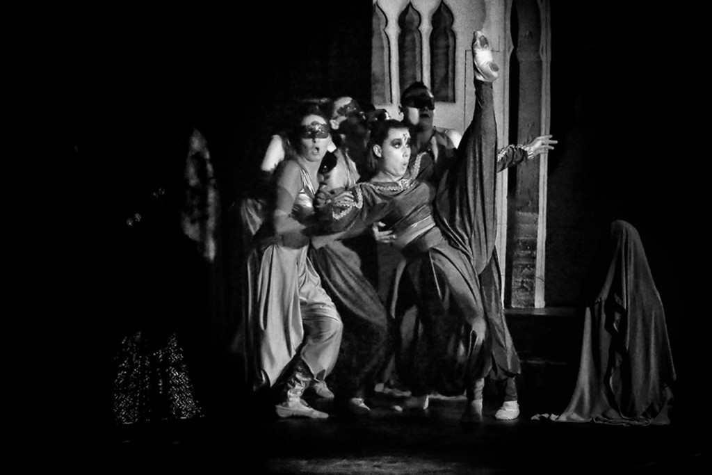 10 - lecie powstania Gminnej Biblioteki Publicznej w Skarbimierzu. Premiera musicalu 