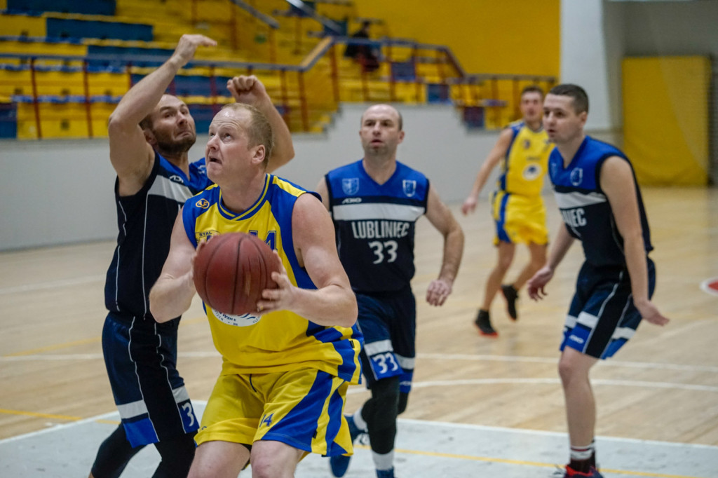 KSK Stal wygrywa z niepokonanym liderem z Lublińca [fotorelacja]