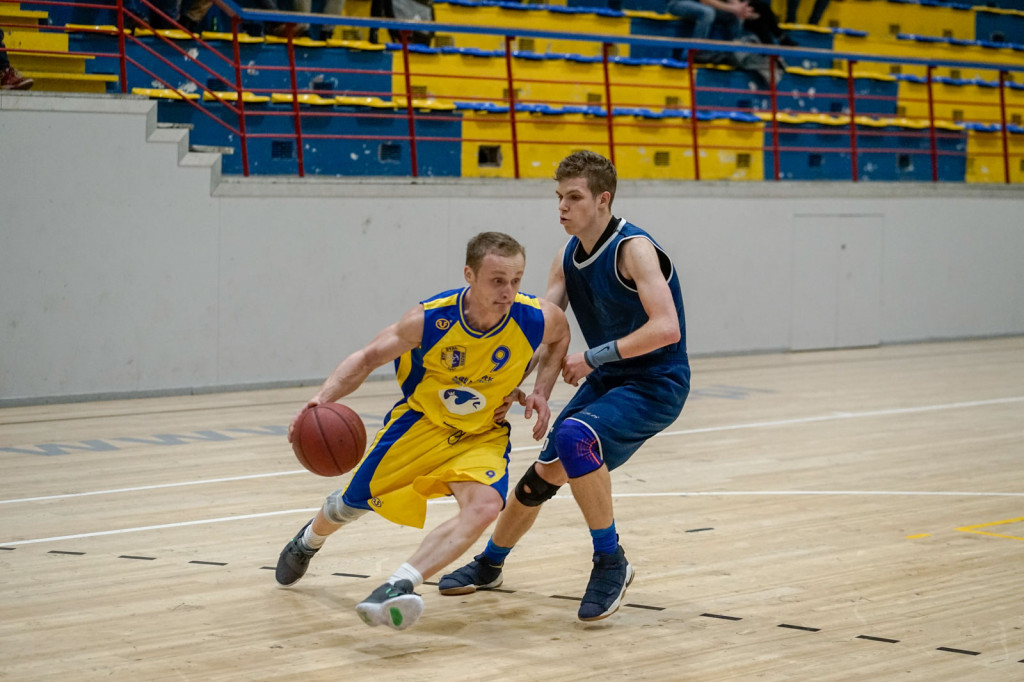 KSK Stal wygrywa z niepokonanym liderem z Lublińca [fotorelacja]