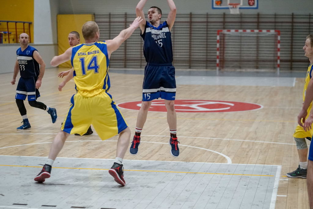 KSK Stal wygrywa z niepokonanym liderem z Lublińca [fotorelacja]