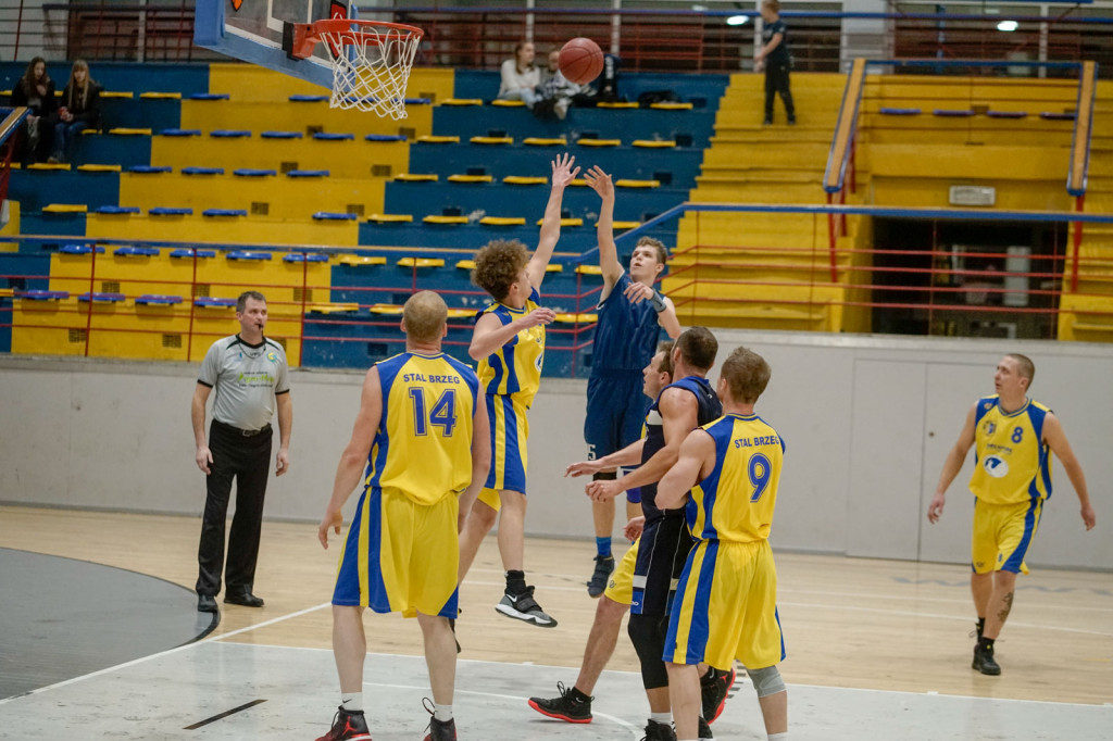KSK Stal wygrywa z niepokonanym liderem z Lublińca [fotorelacja]