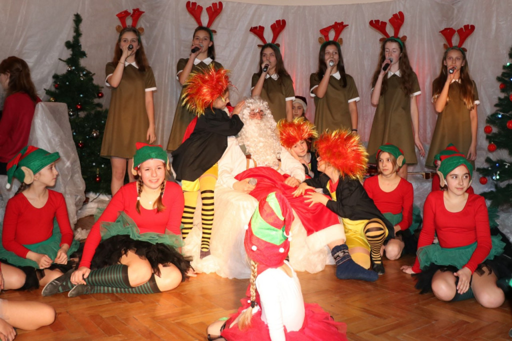 Niespodzianka dla Mikołaja - koncert noworoczny w Klubie Wojskowym