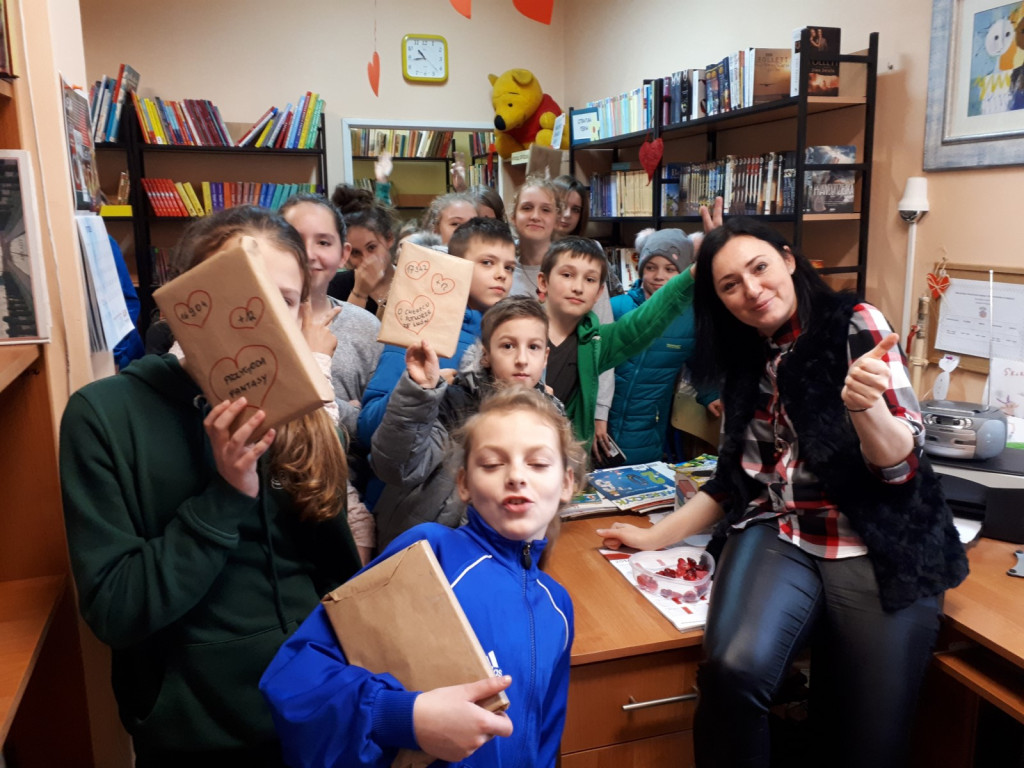 Randka w ciemno... z książką w Ósemce!