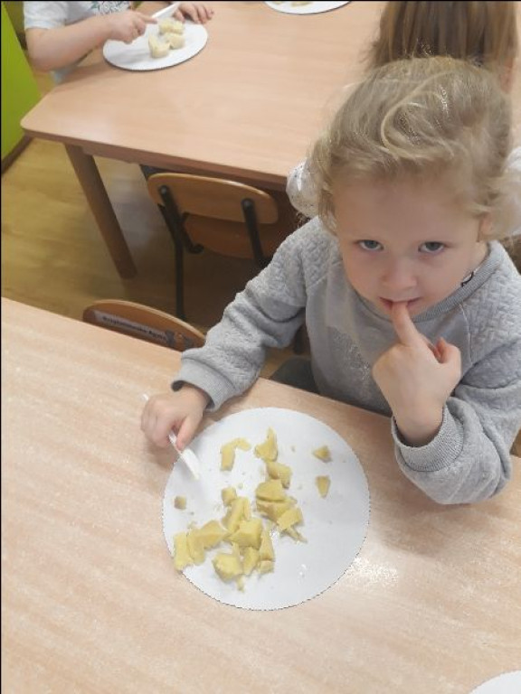 Witaminowe niespodzianki w Przedszkolu nr 4