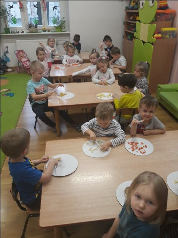 Witaminowe niespodzianki w Przedszkolu nr 4
