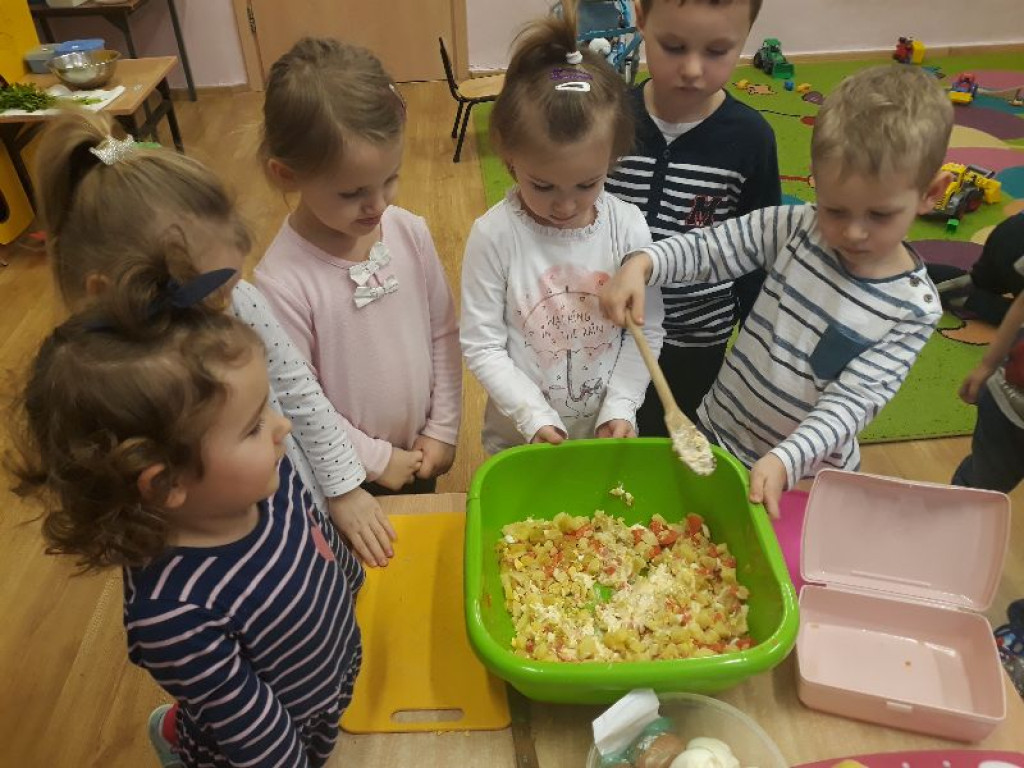 Witaminowe niespodzianki w Przedszkolu nr 4