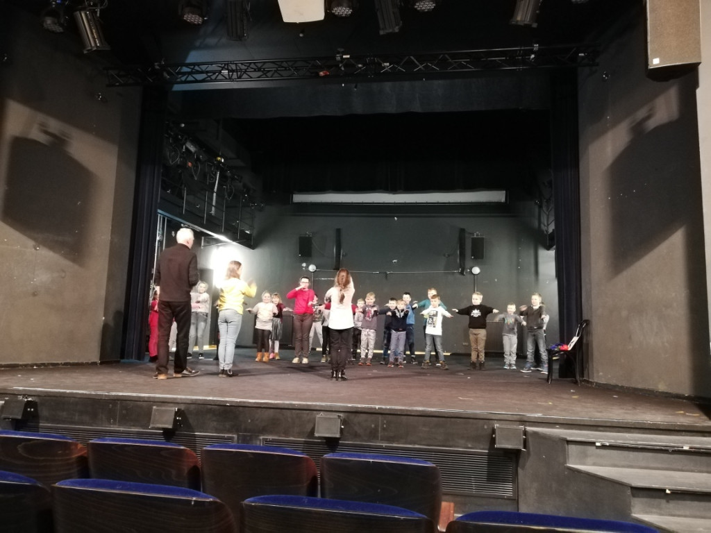 Mali aktorzy z brzeskiej 