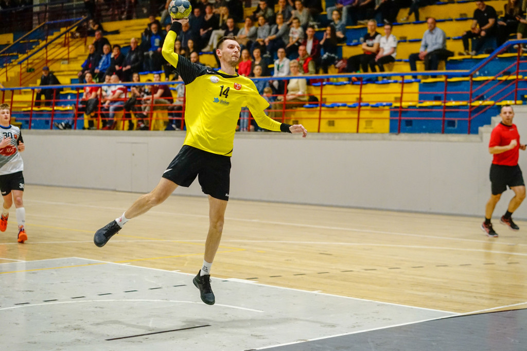 Skromna wygrana. Udane pożegnanie z kibicami Orlika