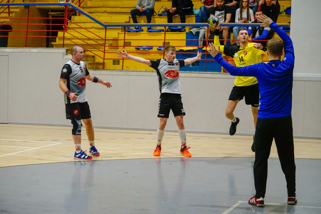 Skromna wygrana. Udane pożegnanie z kibicami Orlika