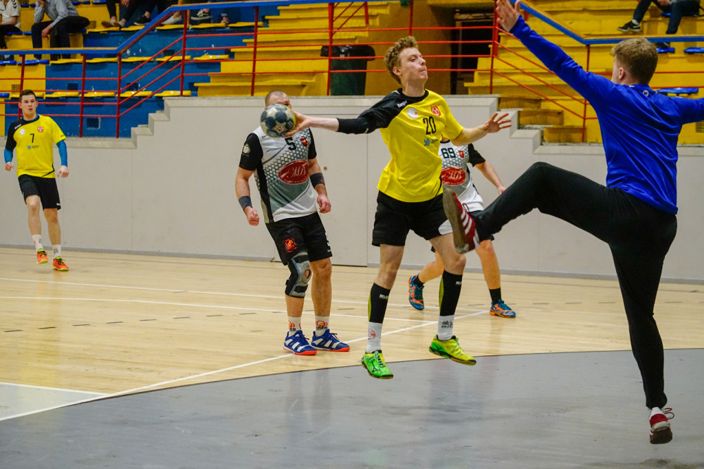 Skromna wygrana. Udane pożegnanie z kibicami Orlika