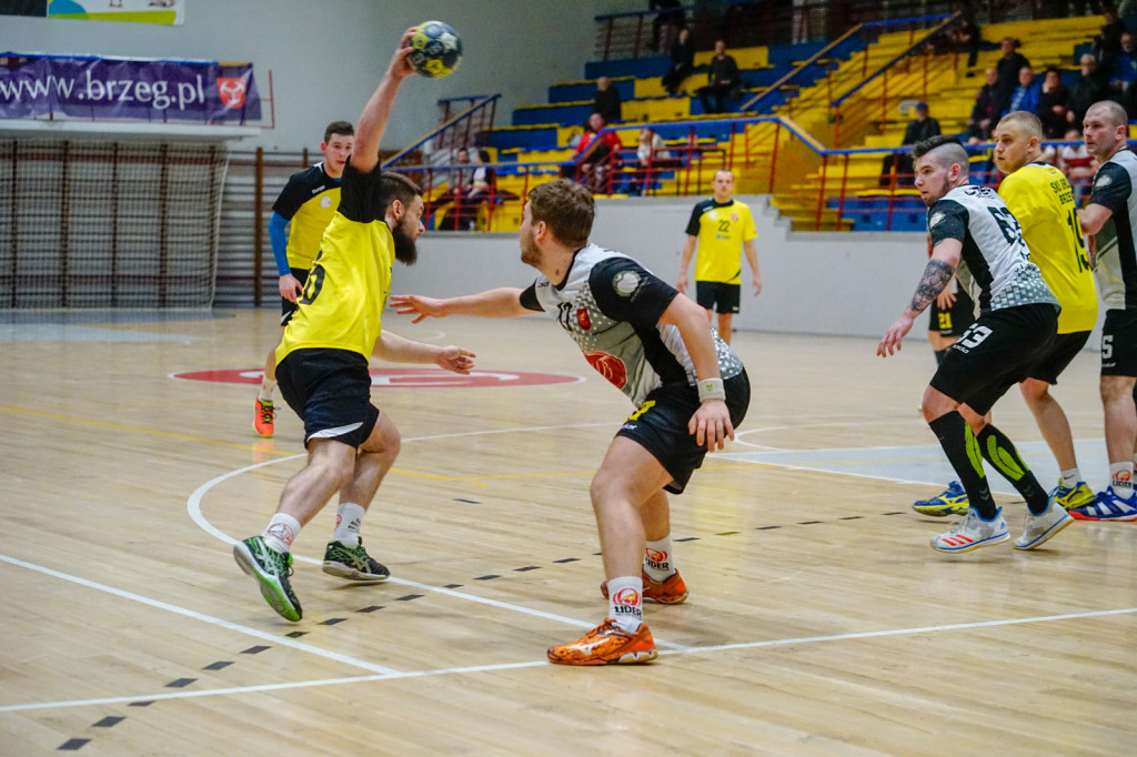 Skromna wygrana. Udane pożegnanie z kibicami Orlika