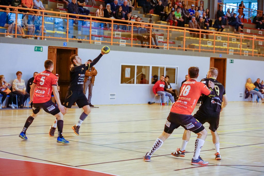 Trzecia porażka z rzędu. Olimp przegrał z MKS-em Wieluń