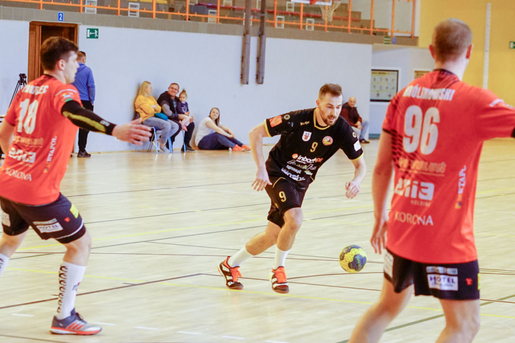 Trzecia porażka z rzędu. Olimp przegrał z MKS-em Wieluń