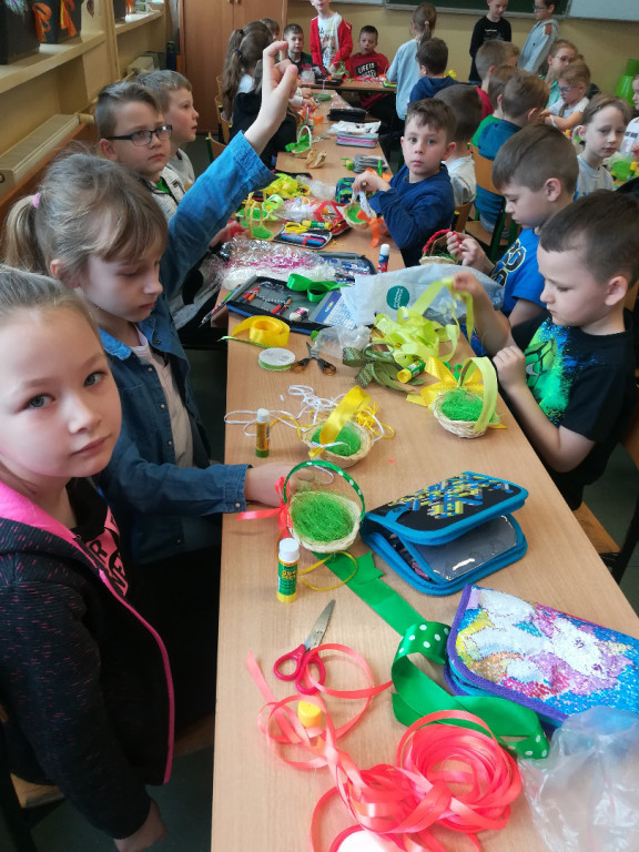 Warsztaty wielkanocne grodkowskich pierwszaków