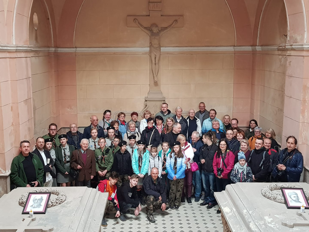 Przy pałacu w Kopicach zapanował porządek