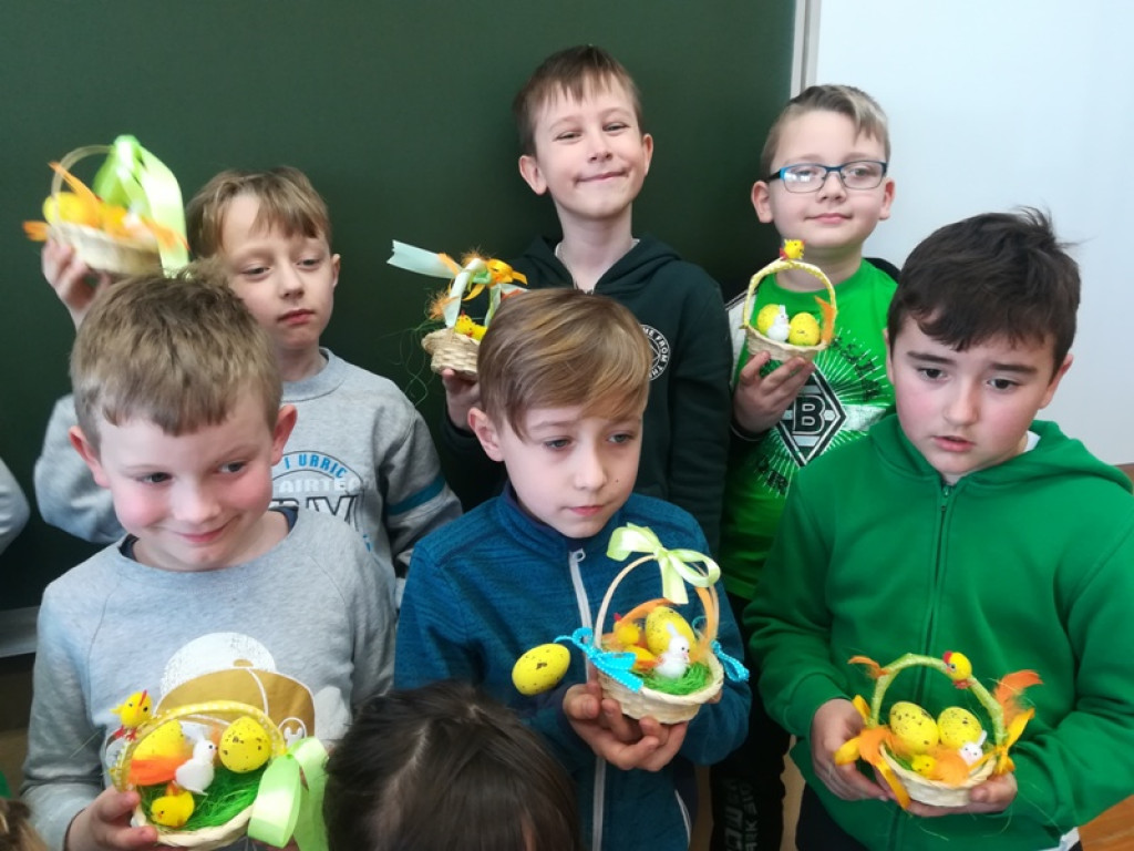Warsztaty wielkanocne grodkowskich pierwszaków