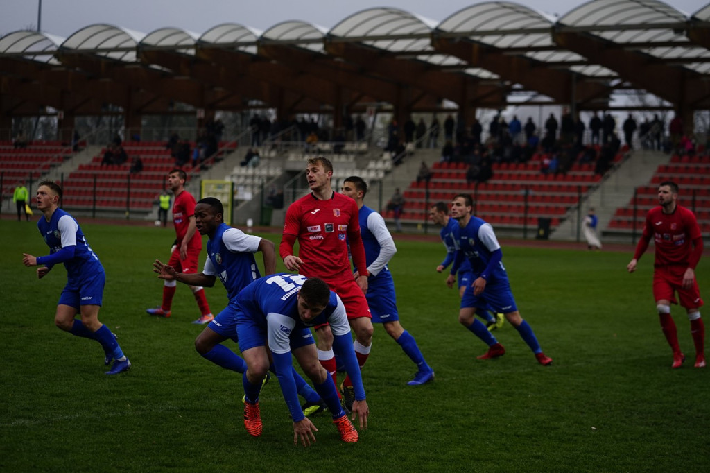 Stal przegrała z rezerwami Miedziowych. Decydująca pechowa końcówka [fotorelacja]
