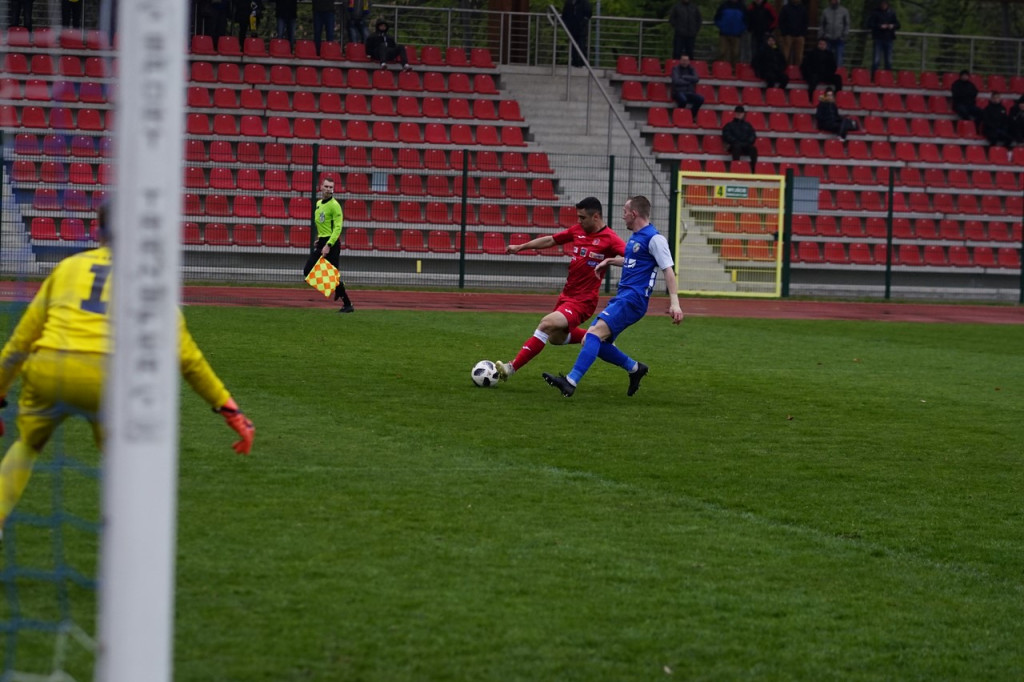 Stal przegrała z rezerwami Miedziowych. Decydująca pechowa końcówka [fotorelacja]