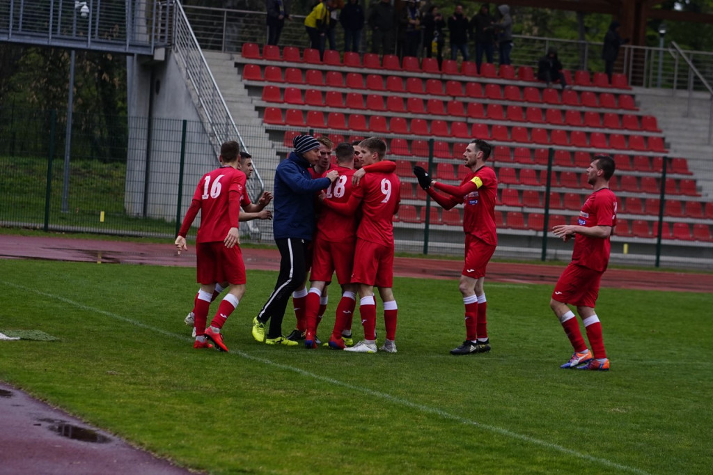 Stal przegrała z rezerwami Miedziowych. Decydująca pechowa końcówka [fotorelacja]