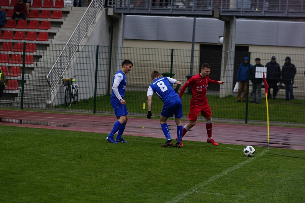 Stal przegrała z rezerwami Miedziowych. Decydująca pechowa końcówka [fotorelacja]