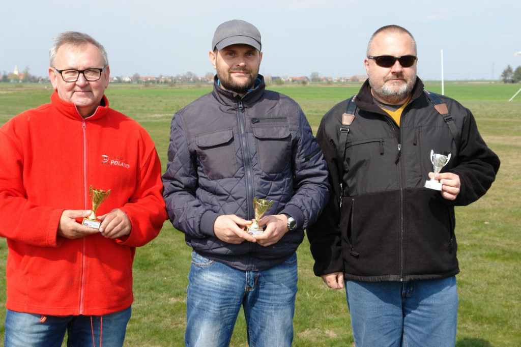 Modelarze rozpoczęli sezon. I rundę zwyciężył Łukasz Troska